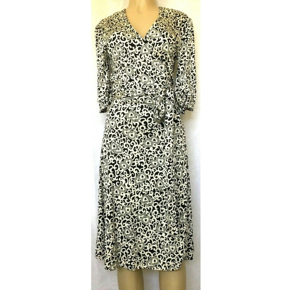 Flora Kung Dress Wrap White Black Heart V Neck 10